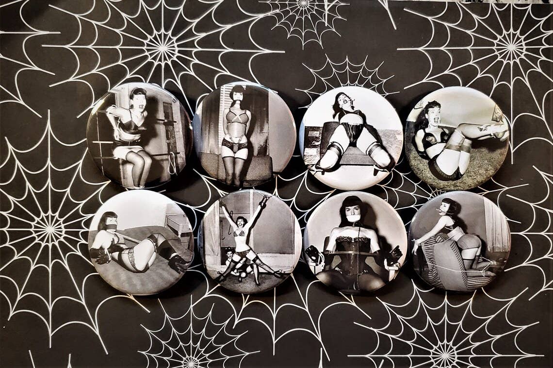 Vintage Bondage Large Button Set of 4