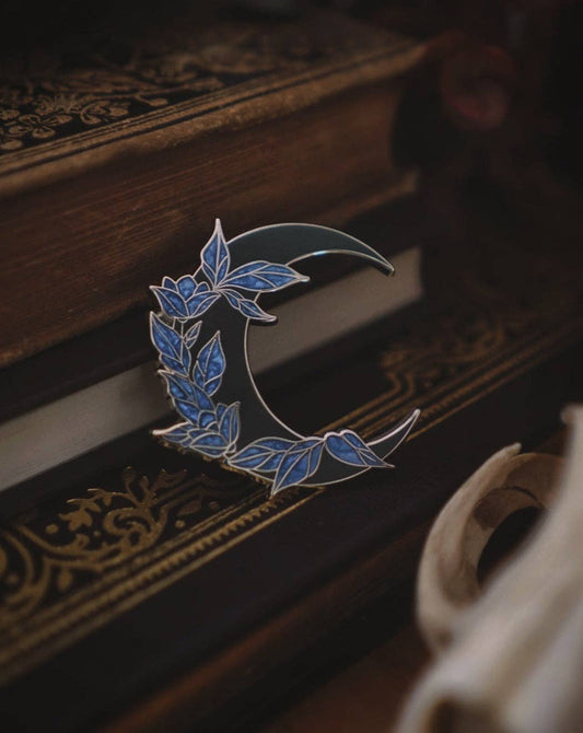 Lively Ghosts - Ethereal Moon Pin